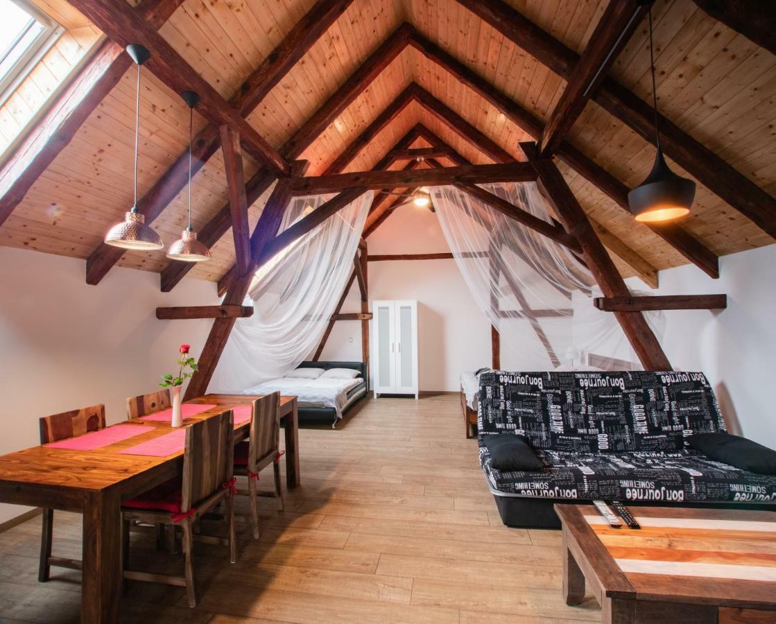 Penzion Na Barokni Ceste Wellness & Spa Plasy Luaran gambar